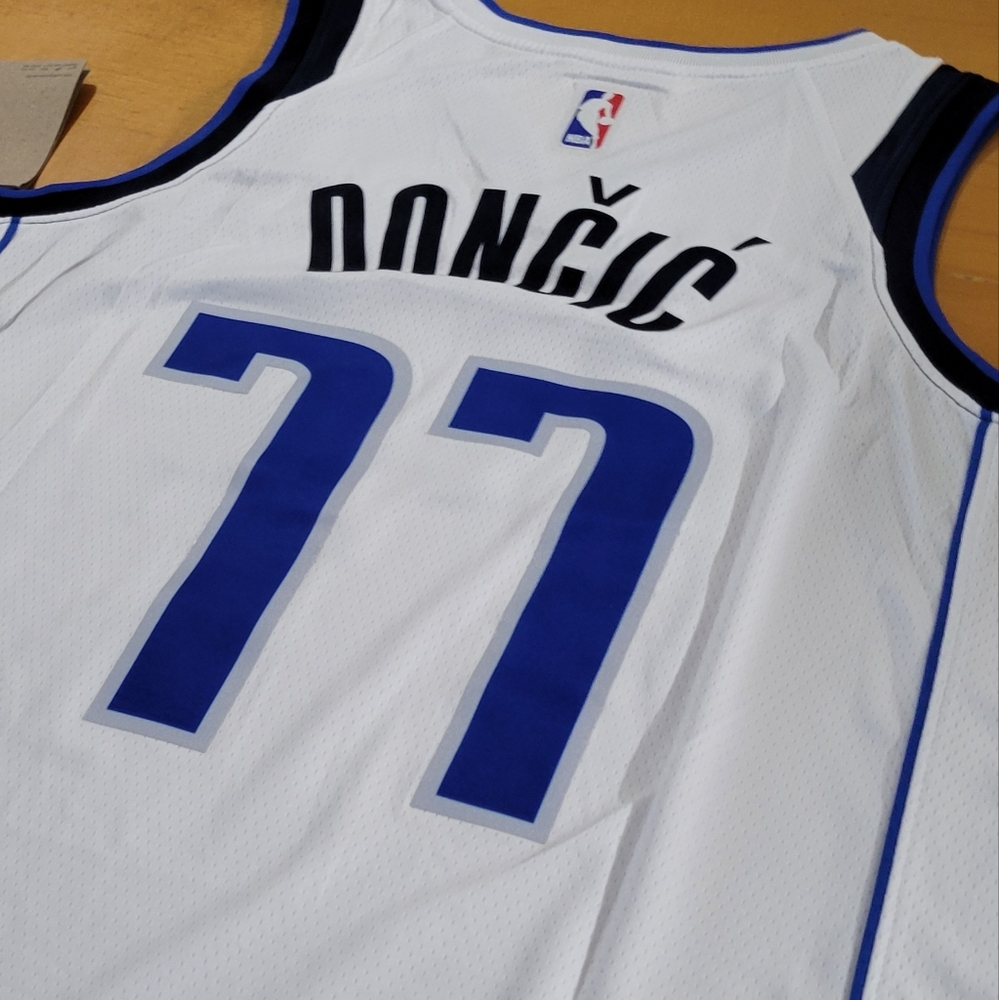 Luka Doncic Dallas Mavericks Fanatics Fast Break Men Jersey White - Picture 5 of 5
